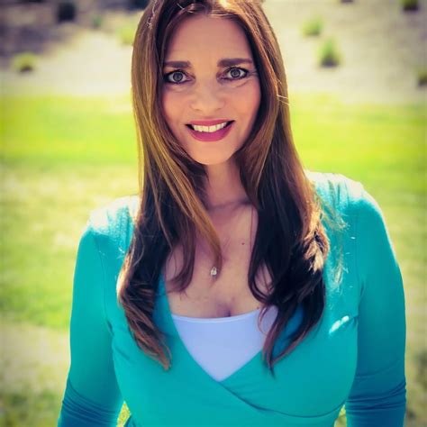Mindi Mink Bio, Wiki, Net Worth, Husband, Photos, and More.