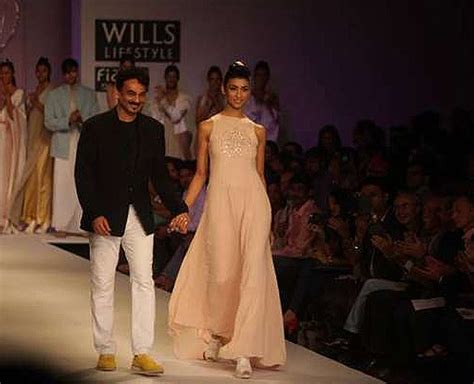 Wendell Rodricks, The Pioneer Of Eco Fashion, Minimalistic Designs ...