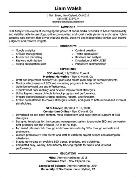 SEO Resume - Examples & Template (+18 Keywords to List)