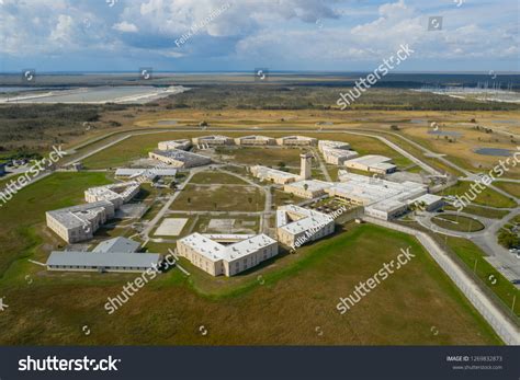 3 South florida reception center Images, Stock Photos & Vectors ...