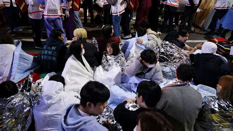 The Crowd Crush is Seoul Was Like a ‘Tsunami Wave’ - The New York Times