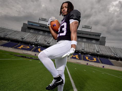 PRIVATE SCHOOL RANKINGS: No. 3 The Kinkaid School Falcons - VYPE