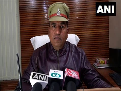 Clash between two groups during cricket match in MP's Mandsaur