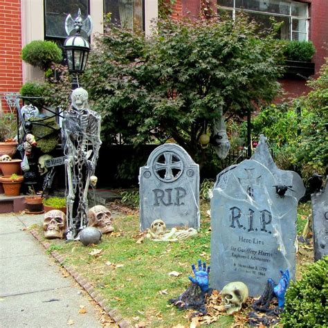 Halloween House Decoration Game at Victor Bartlett blog