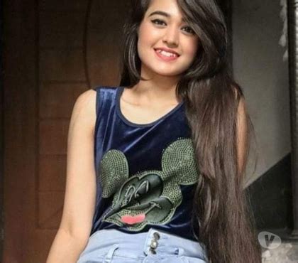 Call girls Surat , Surat Escorts & Massage | Vivastreet