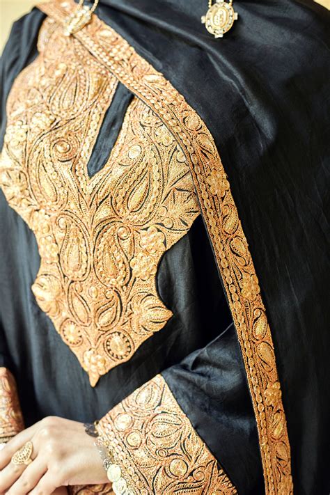 Black Pure Silk Suit Set – Laila Roohi Faisal Designs