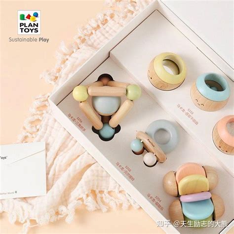 儿女送什么礼物好最新素材