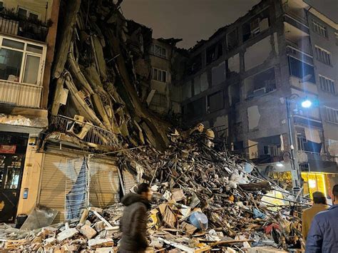 土耳其地震前后影像对比令人心痛！_奇象网