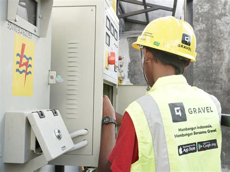 Gravel Kupas Tuntas Memilih Tukang Harian atau Tukang Borongan