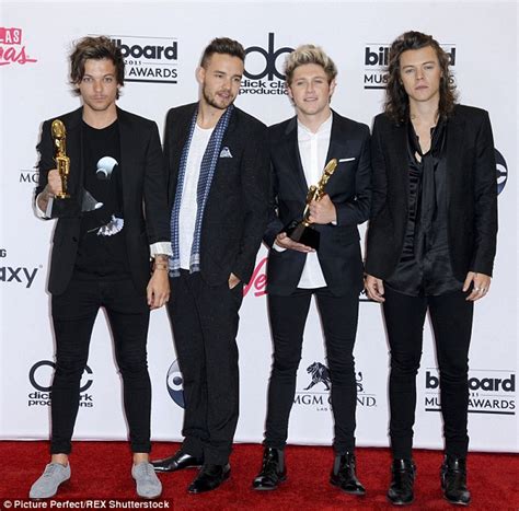 One Direction Split 的图像结果