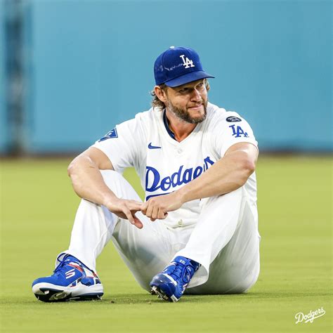 Ohtani y Betts alzan la mano: Dodgers vencen a Gigantes y festejan a ...