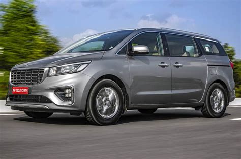 Reviewing the Kia Carnival – The MPV You have Long Waited For!