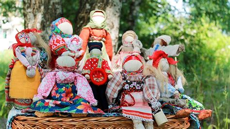Славянские куклы обереги из ткани: разновидности, процесс создания