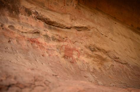 D'source Design Gallery on Bhimbetka Rock Shelter 12 - The Art of Rock ...