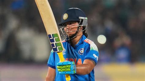 CM Mamata Banerjee promises cricket stadium named after Richa Ghosh in ...