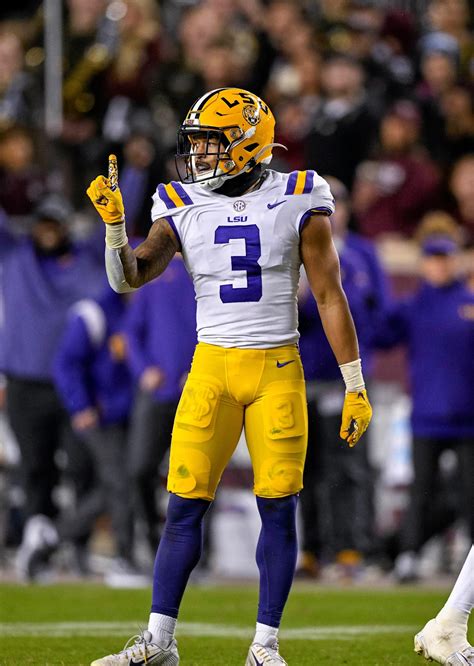 Greg Brooks Jr. health update: LSU DB diagnosed with brain cancer ...