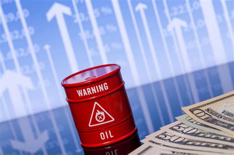 油价调整最新消息：今日(2月3日)预计油价上涨0.16元/升-0.20元/升-金投原油网-金投网