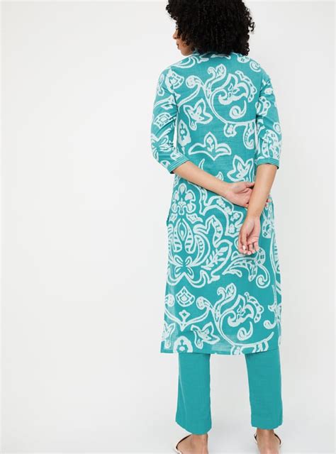 Buy Women Printed Straight Kurta Set Online at just Rs. 999.0 ...