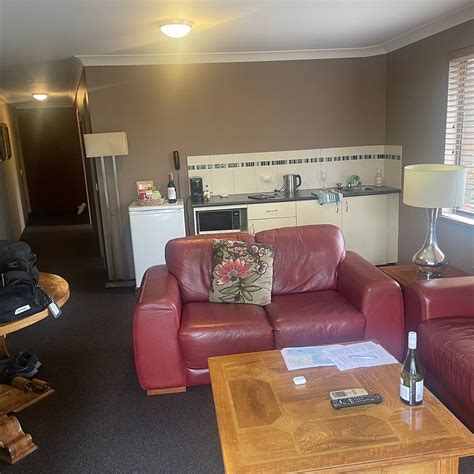 THE WHALE INN (Narooma, New South Wales) - Motel Reviews & Photos ...