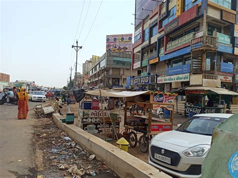The road widened at Mehsana Modhera Chokdi but there was a problem of ...