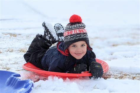 Winter outdoor play ideas for kids: Creative ways to enjoy the snow ...