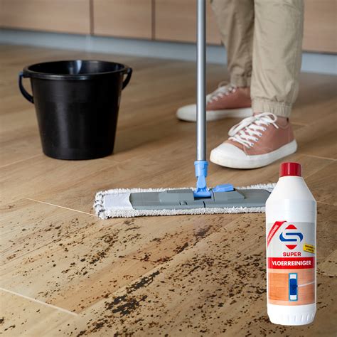 Linoleum floor cleaning