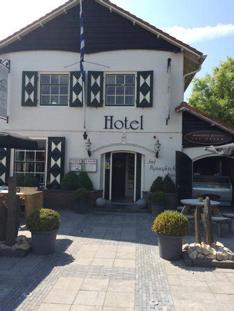 HET RIJSWIJKSCHEHUIS (Oostkapelle) - Inn Reviews & Photos - Tripadvisor