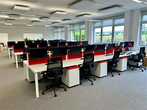 Office Computer Screen 的图像结果