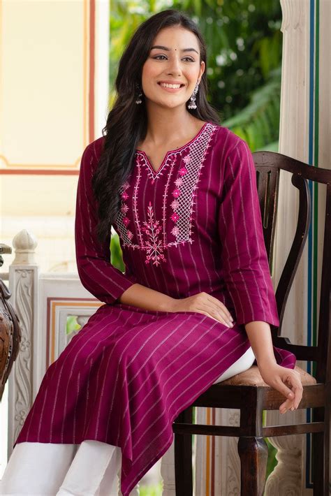 Audrey - Burgundy Yoke Design Thread Work Kurta – Kohsh