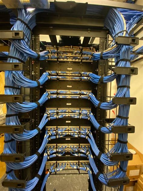 Science Building 的图像结果