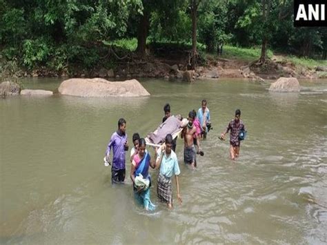 Odisha: No roads, villagers carry pregnant woman on cot for 12 kms