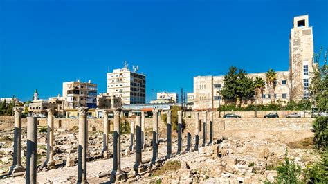 Lebanon Travel Guide | Lebanon Tourism - KAYAK