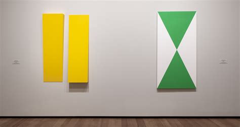 Carmen Herrera Artist