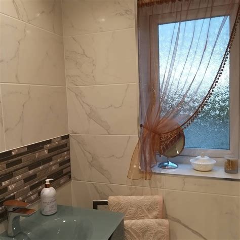 Modern Bathroom Window Coverings
