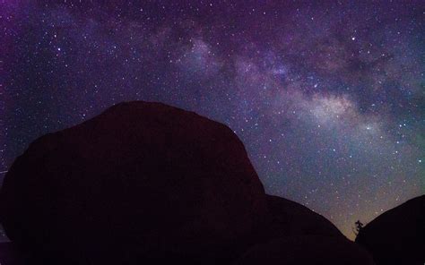 Download wallpaper 3840x2400 starry sky, mountains, night, stars, dark ...