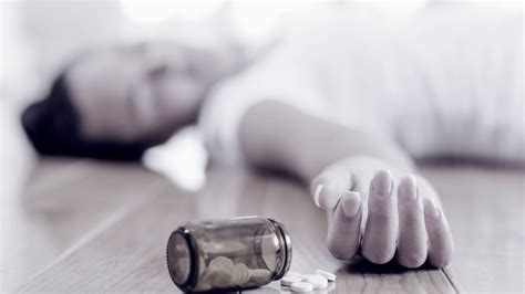 11 Signs of an Overdose - Addiction Treatment Magazine