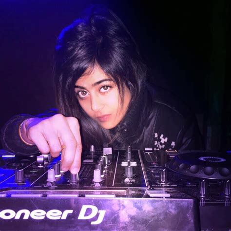 Dj Liza singer, Guwahati | Talentrack