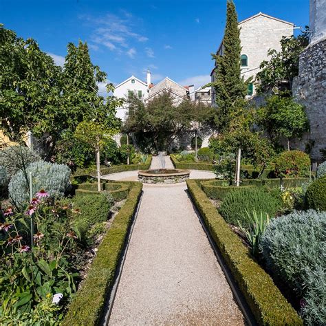 MEDIEVAL MEDITERANEAN GARDEN (2025) All You Need to Know BEFORE You Go ...