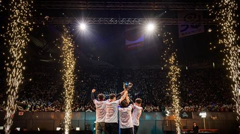 Image result for Apex Legends Error Code 30005