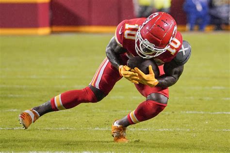 Jedi returns, Adams suffers injury setback, Poch's No 10 headache (Soccer 12/16)