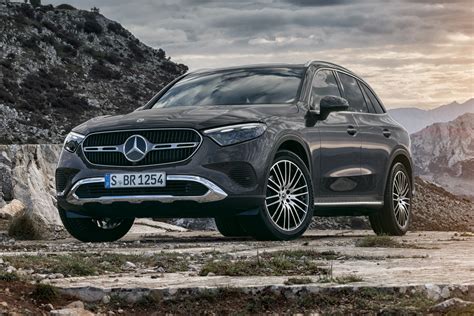 Mercedes-Benz Reviews, News & Information - Automotive Daily
