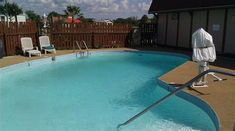 SUNRISE INN (Bradenton) - Motel Reviews, Photos, Rate Comparison ...