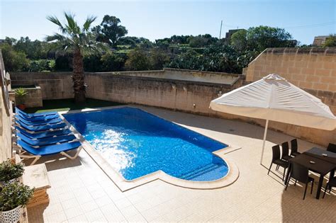 THE 10 BEST Kercem Holiday Rentals, Villas of 2024 | Tripadvisor - Book ...