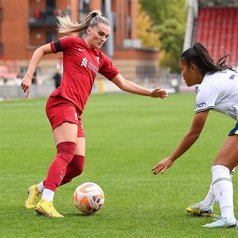 Melissa Lawley : r/GirlsSoccer