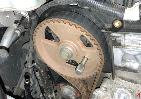How to replace Ford Kuga timing belt - Professional Motor Mechanic