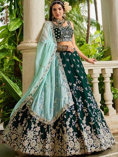 Shop Latest Indian Ethnic Wear for Women Online – houseofpanchhi