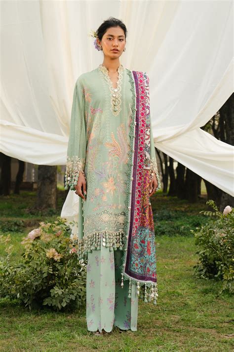 Luxury Lawn '25 - L251-007B-3CT – Nour
