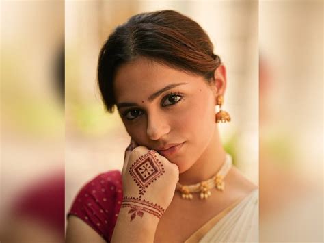 ‘Saiyaara’ actress Aneet Padda pens note on love, fear, creating with ...