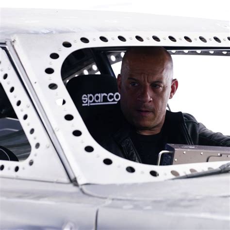Download wallpaper cinema, Vin Diesel, film, Dominic Toretto, Sparco ...