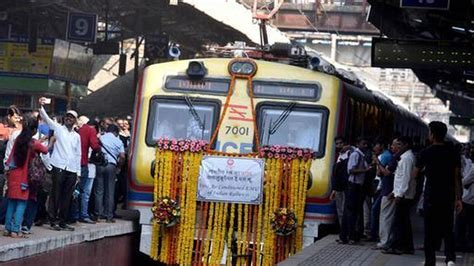 Western Local Train 的图像结果